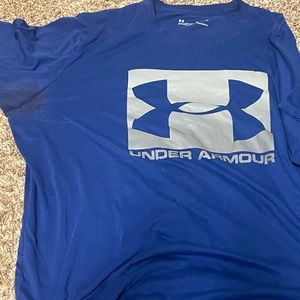 Under Armour t shirt